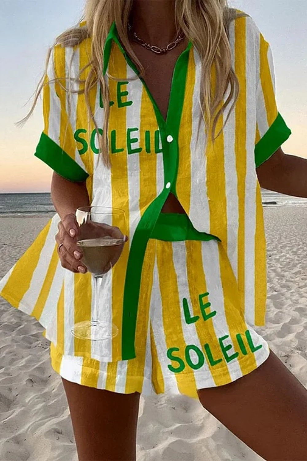 Margaretha | Gele Gestreepte Linnen Korte Set