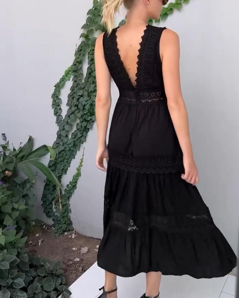 Nadine | Elegante Kantjurk met V-Hals
